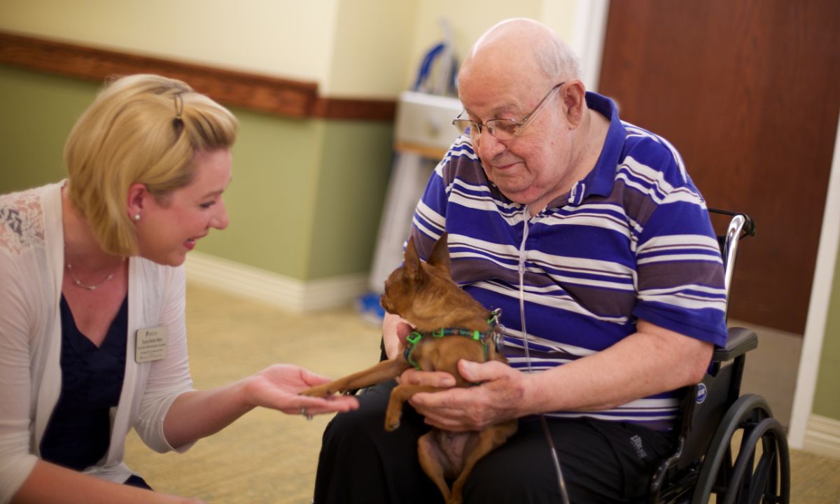 Clermont Park Senior Living Community in Denver, CO - rhythms dementia services compassion driven approach