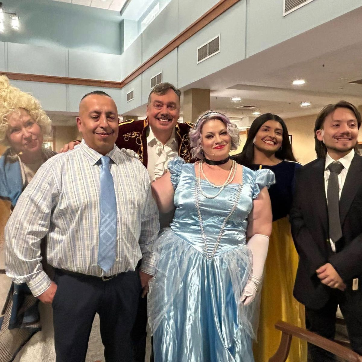 holly creek dinner theater featured image